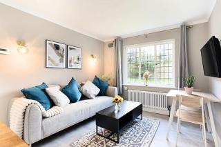 The Garden Flat at Walnut Tree House - Rustington - 0