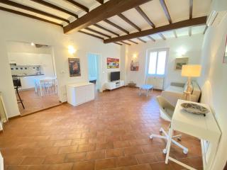 BnBetter - Appartamento Teddy, Comodo per Firenze - Prato - 0