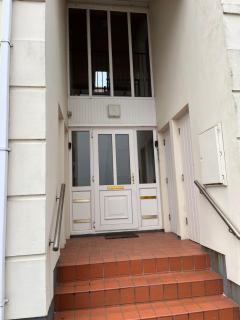 Garden Avenue - 3