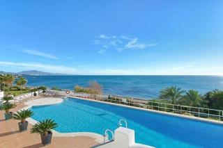 Spacious Stunning Views 2-Bed Apartment Estepona - Estepona - 0