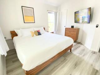 Sanctuary Gainesville Bright 2 BR King Condo - Gainesville - 2