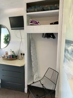 City Centre Self-contained Studio - 7