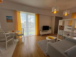 R HOUSE - brand new apartments with patio and garage - 6