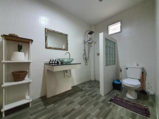 Niniari House - Thong Sala - 1