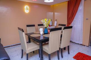 Milimani Apartment Nakuru Comfy Homestays - Nakuru - 1