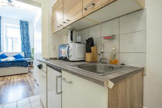 Modern Comforts: Chic Studio Apt Centrally Located - Vienne - 5