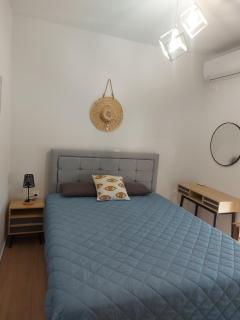 Athinais Karystos - 4