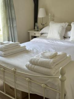 Gorgeous Cottage in Skirmett with Parking - 7