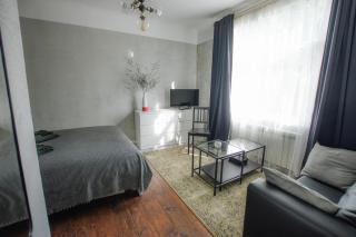 "Quiet Center" apartment, close to train station - Tukums - 8