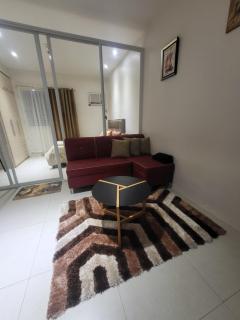 Family-Friendly One-Bedroom Unit at Matina Enclaves - Davao - 3