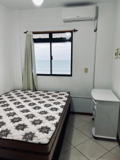 Apartamento a Beira Mar - Meia Praia - 9