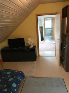 House with castle view & art - 2