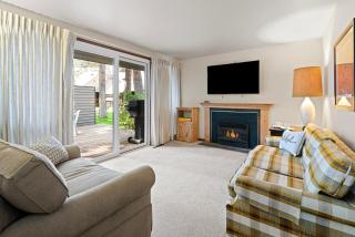 26 Mountain View Lodge - Meredith Lodging - Bend - 9