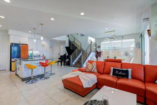 Tropical Paradise! Magnificent Lake View! - 1