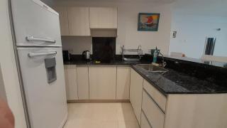 Amplio Estudio de lujo con balcon y parrilla - 9