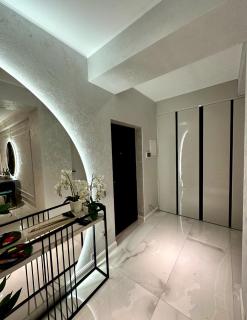 Luxury City-Centric Apartment for Booking - Chişinău - 9
