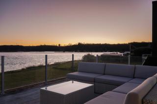 Pukehina Estuary Sunset Views Holiday Home - Pukehina - 9