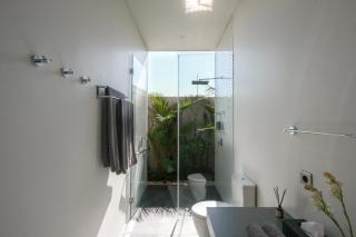 Bingin Breeze - Uluwatu - 1