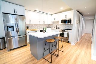 Chic & Stylish Central Location - Tampa - 7