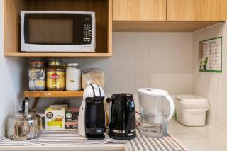 Modern Share house, private bedroom with double size bed, 7min to beach - 3