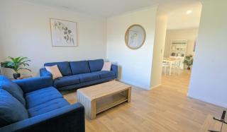 Boutique Home Close to Town and Nature - Bunbury - 9