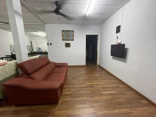 ADEELA HOMESTAY @ BANDAR KUANTAN - 0