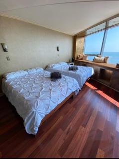 Beach Front with Ocean View - Atlantic City - 8