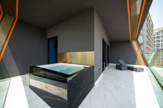 ALH Vacay - With Private Jacuzzi 2 bedrooms in Binghatti Canal - Dubai - 9