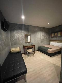 thepeakhostel - Amphoe Phra Khanong - 0