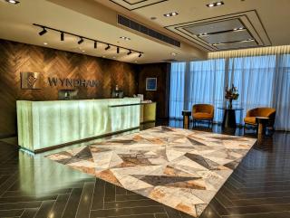 Wyndham Hotel Melbourne - 1