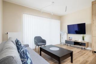 Tauron Arena Crakow Apartment with Parking by Noclegi Renters - Krakow - 2