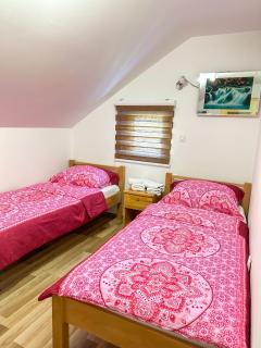 Red Villa - Mahala - 2