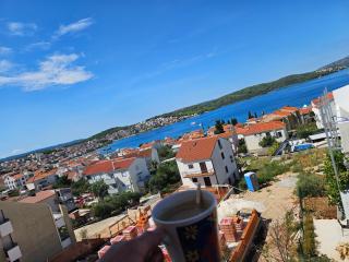 End of The Road ,Lemon & Orange - Trogir - 5