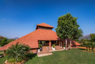SaffronStays Satori Aves, Ultra Luxe Cottages On 8 Acres Estate, By The Mulshi Lake - 4