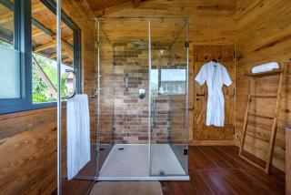 SaffronStays Satori Aves, Ultra Luxe Cottages On 8 Acres Estate, By The Mulshi Lake - 3