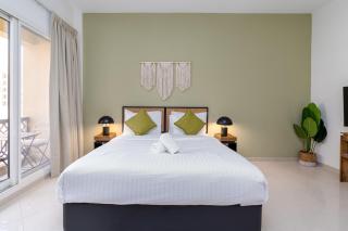 Amazing Studio with Balcony & Beach access-RAK - Ras al Khaimah - 9