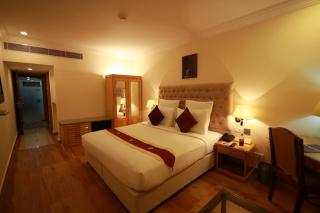 Saj Luciya -A Classified 4 Star Hotel - Trivandrum - 9