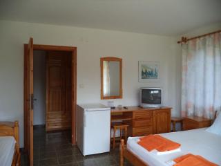 Victoria Sinemorets Guest House - 2