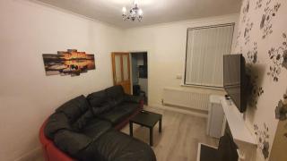 2 bedroom house, Tunstall, Stoke-on-Trent. - 5