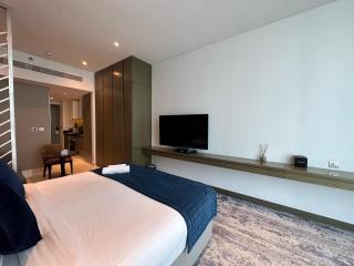 Business Bay Modern studio with a Canal view at DAMAC Maison Prive 1616 - Dubai - 6