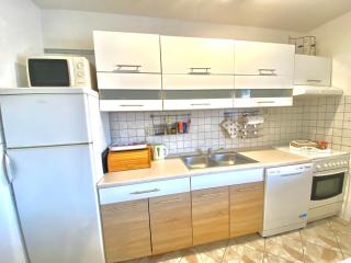 A&M Apartments - Nin - 4