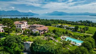 Castello Belvedere Apartments - Desenzano del Garda - 0