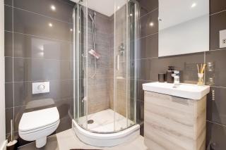 Luxury New 2 Bed/2 Bathroom Flat With Balcony - Edgware - 6