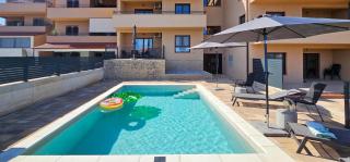 Apartment Bluemare B3 with Shared Pool - Ližnjan - 0