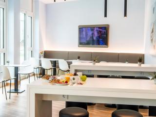 B&B Hotel Augsburg-Nord - Augsburg - 8