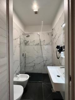 Hotel Sara - Milano - 8