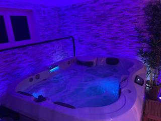 *Romance Jacuzzi* Appartement Spa pour les amoureux ou les solos - Deuil-la-Barre - 8
