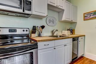 Houston Street Retreat - Savannah - 4