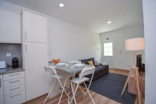 Charmoso apartamento com 1 quarto - 10 minutos da praia - Parede - 8