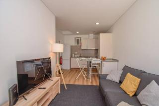 Charmoso apartamento com 1 quarto - 10 minutos da praia - Parede - 4